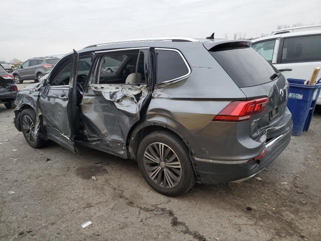 3VV2B7AX1JM062336 - 2018 VOLKSWAGEN TIGUAN SE GRAY photo 2