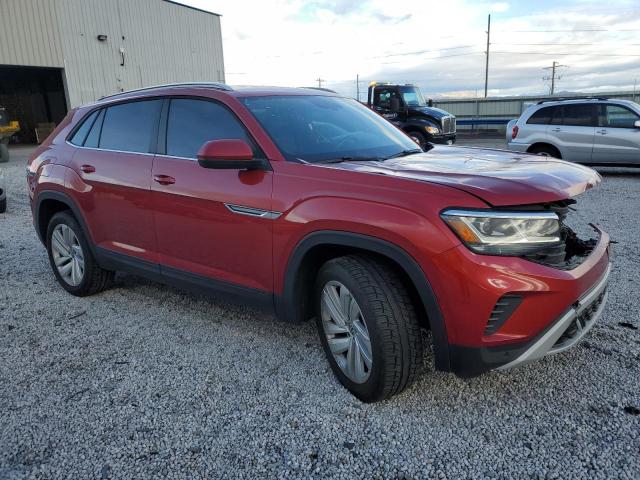 1V26C2CA5LC204134 - 2020 VOLKSWAGEN ATLAS CROS SE RED photo 4