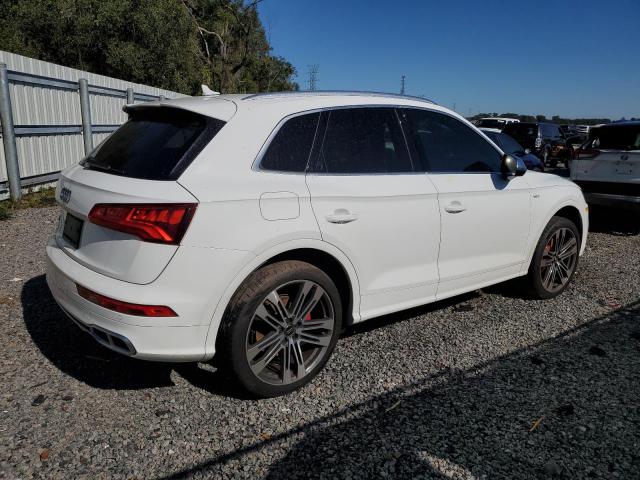 WA1C4AFY2J2132438 - 2018 AUDI SQ5 PRESTIGE WHITE photo 3