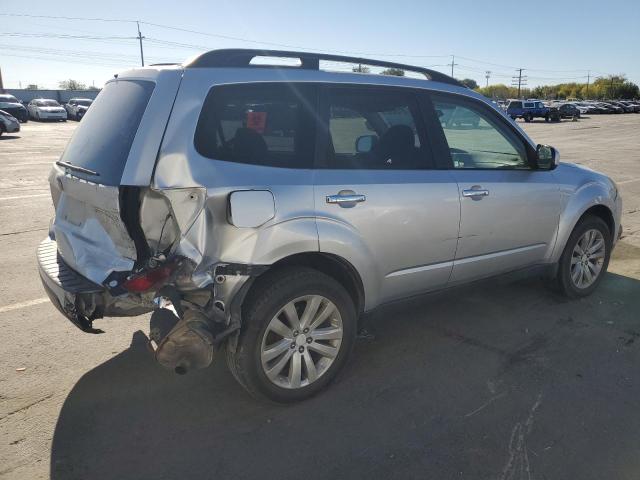 JF2SHADC9BH767038 - 2011 SUBARU FORESTER 2.5X PREMIUM SILVER photo 3