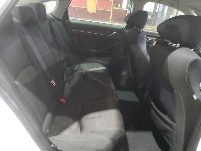 1HGCV1F17KA134829 - 2019 HONDA ACCORD LX WHITE photo 10