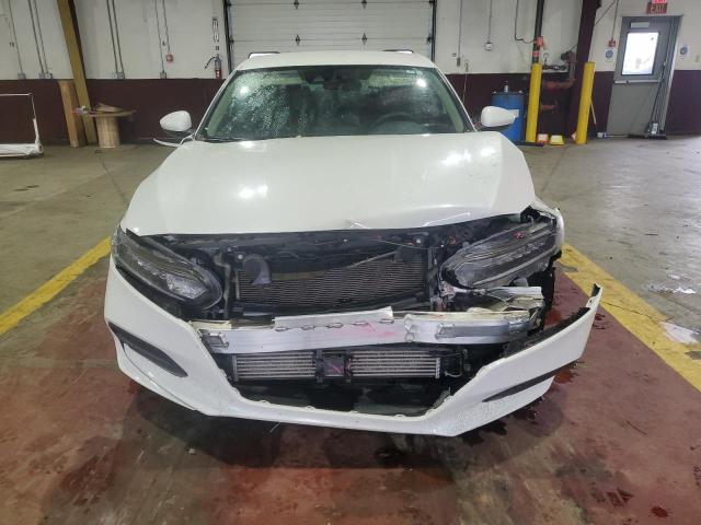 1HGCV1F17KA134829 - 2019 HONDA ACCORD LX WHITE photo 5