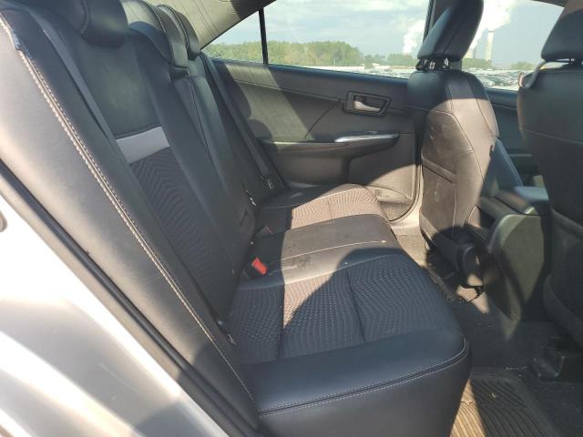 4T1BF1FK9EU435911 - 2014 TOYOTA CAMRY L 银色 照片 10