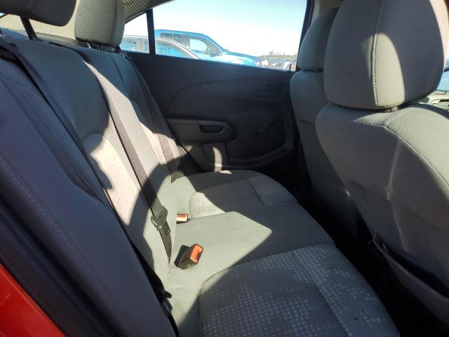 1G1JA5SH9F4145498 - 2015 CHEVROLET SONIC LS RED photo 11