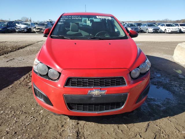 1G1JA5SH9F4145498 - 2015 CHEVROLET SONIC LS RED photo 5