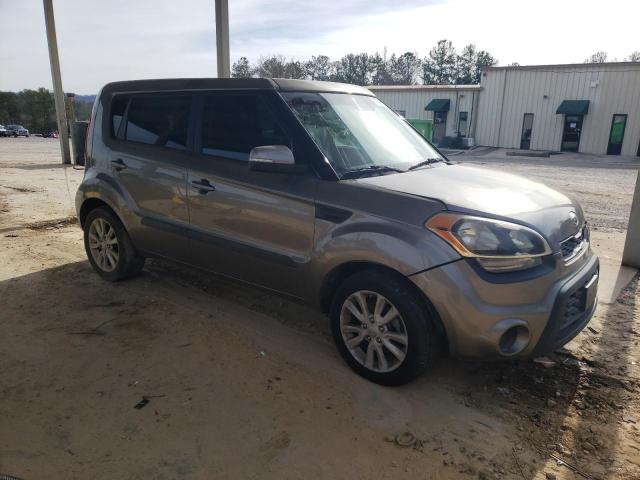 KNDJT2A62D7482655 - 2013 KIA SOUL + SILVER photo 4