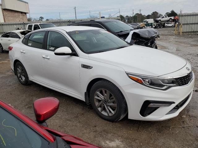 5XXGT4L31KG295906 - 2019 KIA OPTIMA LX WHITE photo 4