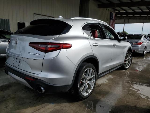 ZASFAKBN9J7B97486 - 2018 ALFA ROMEO STELVIO TI SILVER photo 3