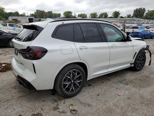5UX53DP06P9P11622 - 2023 BMW X3 XDRIVE30I WHITE photo 3