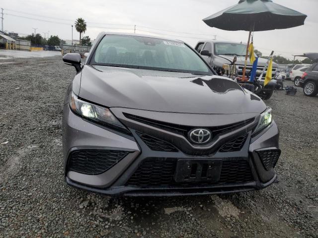 4T1G11AK3RU869114 - 2024 TOYOTA CAMRY SE NIGHT SHADE BLACK photo 5