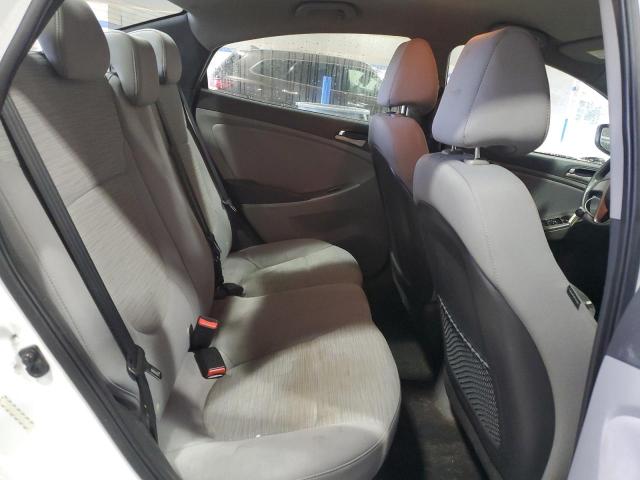 KMHCT4AE2HU286178 - 2017 HYUNDAI ACCENT SE თეთრი ფოტო 10