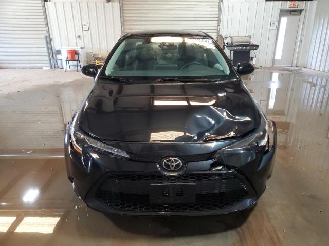 5YFEPMAE0MP265726 - 2021 TOYOTA COROLLA LE შავი ფოტო 5