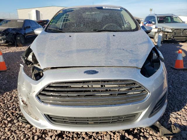 3FADP4AJXJM104737 - 2018 FORD FIESTA S SILVER photo 5