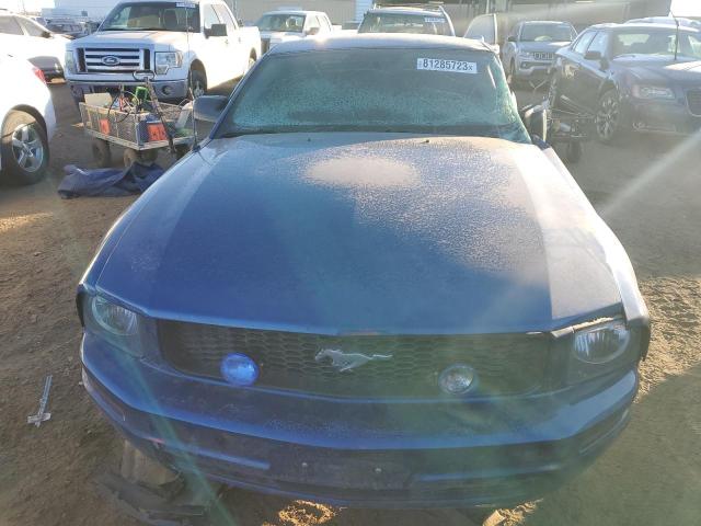 1ZVHT80N985188260 - 2008 FORD MUSTANG BLUE photo 5