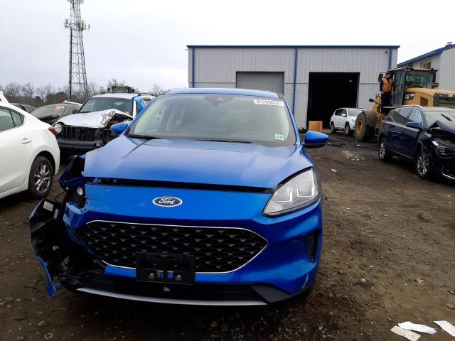 1FMCU9G65LUC15026 - 2020 FORD ESCAPE SE BLUE photo 5