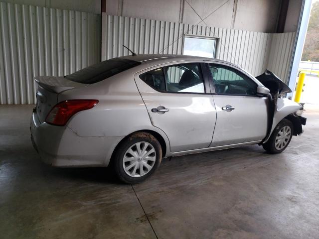 3N1CN7AP6HK408576 - 2017 NISSAN VERSA S GRAY photo 3