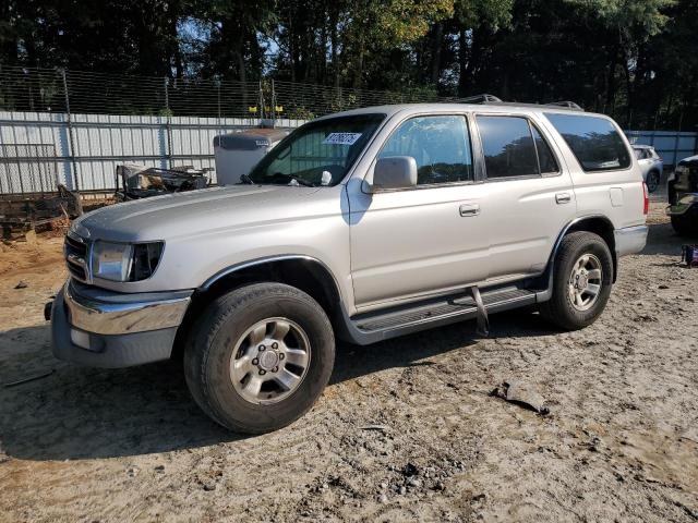 1999 TOYOTA 4RUNNER SR5, 