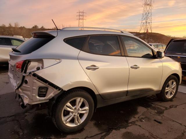 KM8JUCAC2BU205085 - 2011 HYUNDAI TUCSON GLS SILVER photo 3