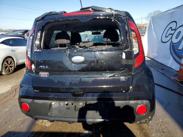 KNDJN2A27H7498167 - 2017 KIA SOUL BLACK photo 6