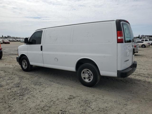 1GCWGAFF1H1315001 - 2017 CHEVROLET EXPRESS G2 თეთრი ფოტო 2