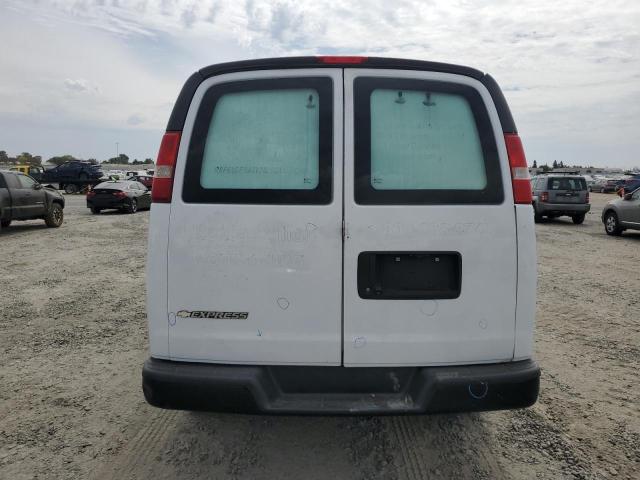 1GCWGAFF1H1315001 - 2017 CHEVROLET EXPRESS G2 თეთრი ფოტო 6