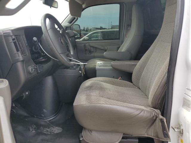 1GCWGAFF1H1315001 - 2017 CHEVROLET EXPRESS G2 თეთრი ფოტო 7