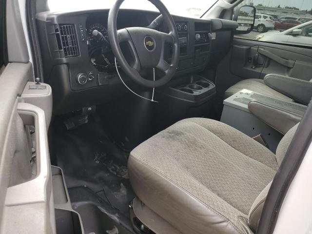1GCWGAFF1H1315001 - 2017 CHEVROLET EXPRESS G2 თეთრი ფოტო 8