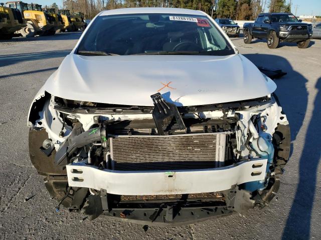 1G1ZG5STXMF049869 - 2021 CHEVROLET MALIBU RS თეთრი ფოტო 5