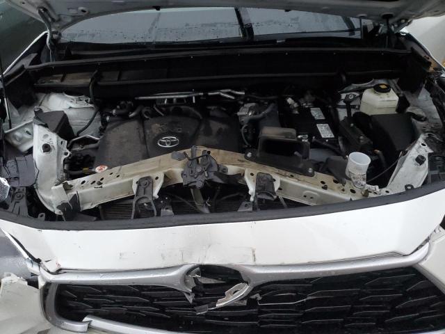 5TDHZRBH6LS522472 - 2020 TOYOTA HIGHLANDER XLE WHITE photo 11