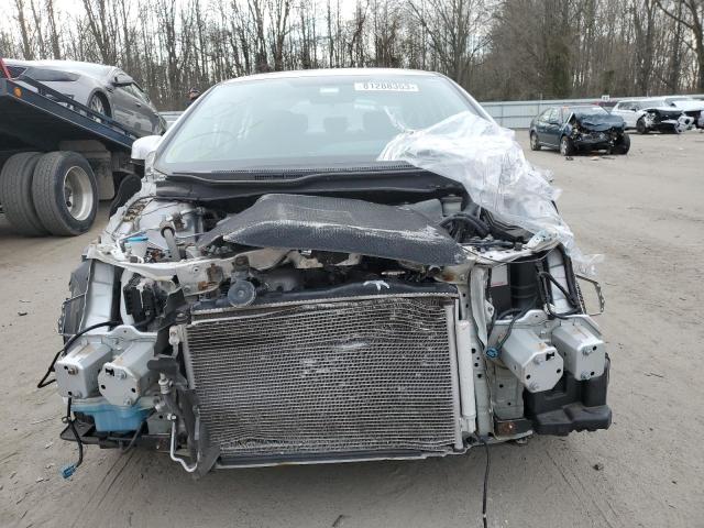 19XFB2F5XDE257845 - 2013 HONDA CIVIC LX SILVER photo 5