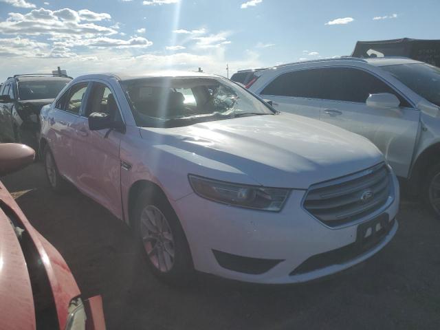 1FAHP2D82DG112179 - 2013 FORD TAURUS SE WHITE photo 4