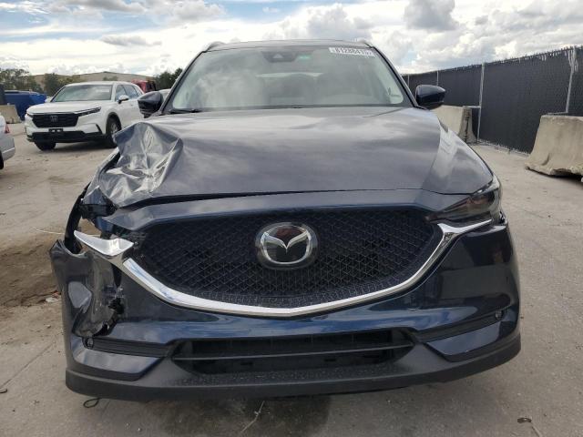 JM3KFADM3J1424379 - 2018 MAZDA CX-5 GRAND TOURING BLUE photo 5