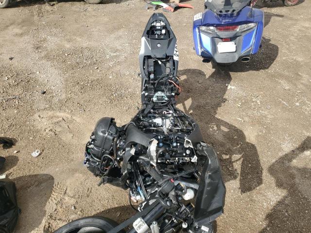 JS1DM11B9P7100072 - 2023 SUZUKI GSX-R1000 Noir photo 5