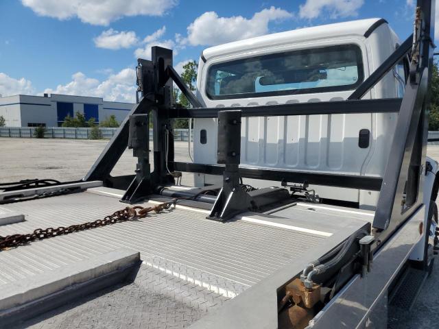 1FVACXCY2HHJA2726 - 2017 FRHT M2 106 MEDIUM DUTY WHITE photo 6