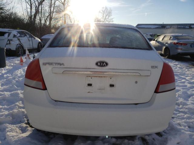 KNAFE221095649341 - 2009 KIA SPECTRA EX WHITE photo 6