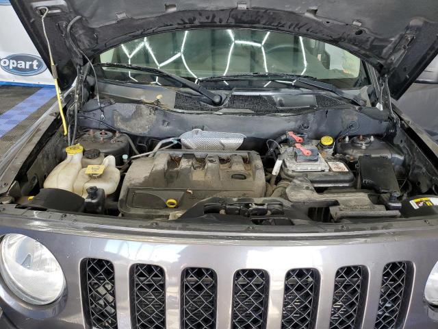 1C4NJRBB0FD290893 - 2015 JEEP PATRIOT SPORT GRAY photo 12