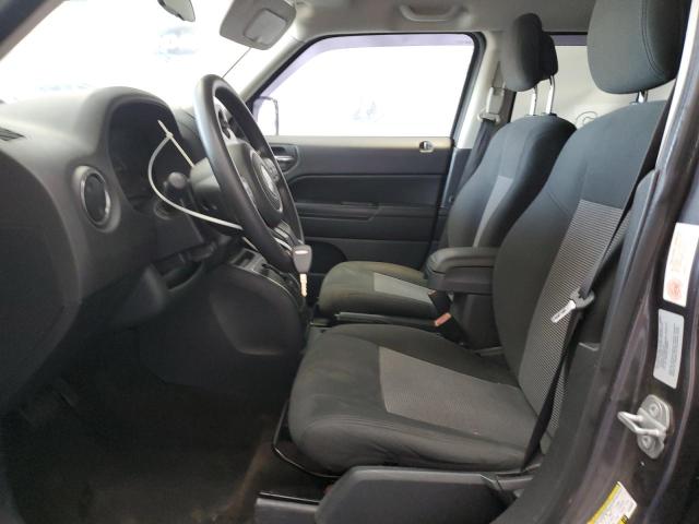 1C4NJRBB0FD290893 - 2015 JEEP PATRIOT SPORT GRAY photo 7