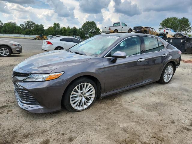 2019 TOYOTA CAMRY XSE, 