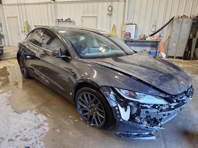 5YJ3E1EB4RF834768 - 2024 TESLA MODEL 3 黑色 照片 4