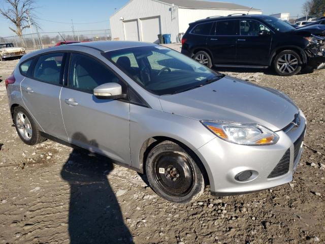 1FADP3K22DL338720 - 2013 FORD FOCUS SE SILVER photo 4