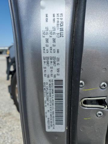 1C4PJLCB6JD539842 - 2018 JEEP CHEROKEE LATITUDE Gümüş fotoğraf 13