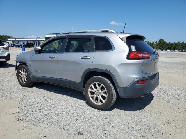 1C4PJLCB6JD539842 - 2018 JEEP CHEROKEE LATITUDE Gümüş fotoğraf 2