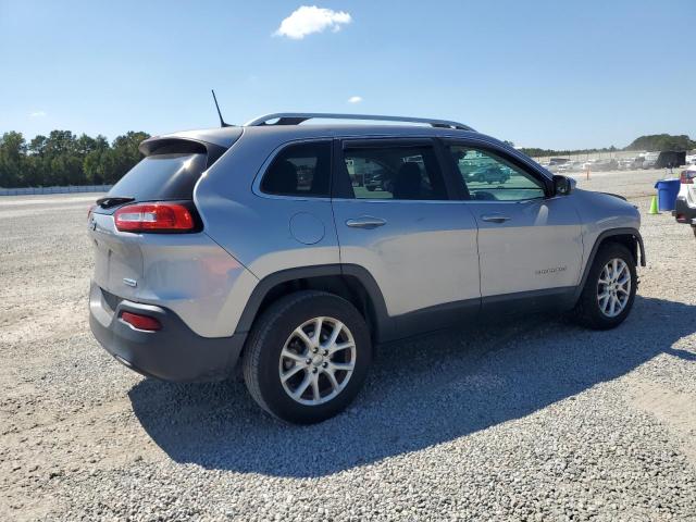 1C4PJLCB6JD539842 - 2018 JEEP CHEROKEE LATITUDE Gümüş fotoğraf 3