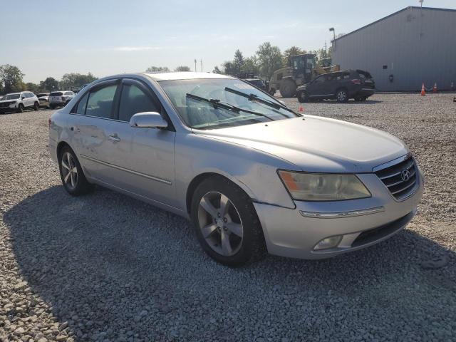 5NPEU46F09H405062 - 2009 HYUNDAI SONATA SE SILVER photo 4