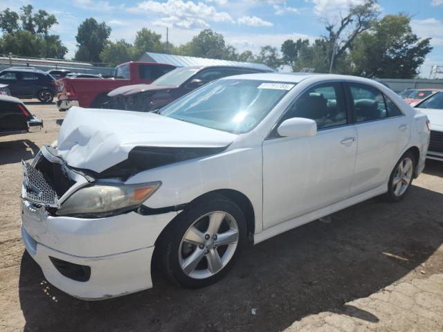 2011 TOYOTA CAMRY SE, 
