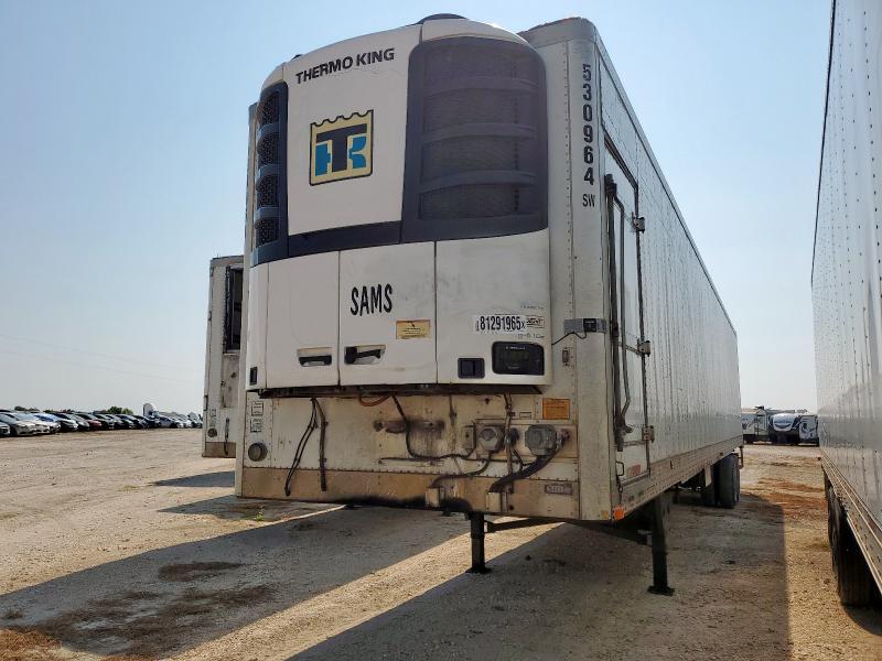 1UYVS2538DU510515 - 2013 UTILITY VS2RA თეთრი ფოტო 2