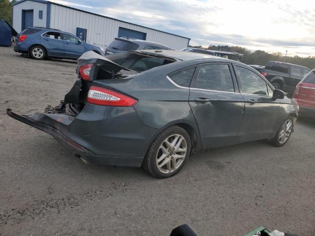 1FA6P0H76F5114450 - 2015 FORD FUSION SE GREEN photo 3