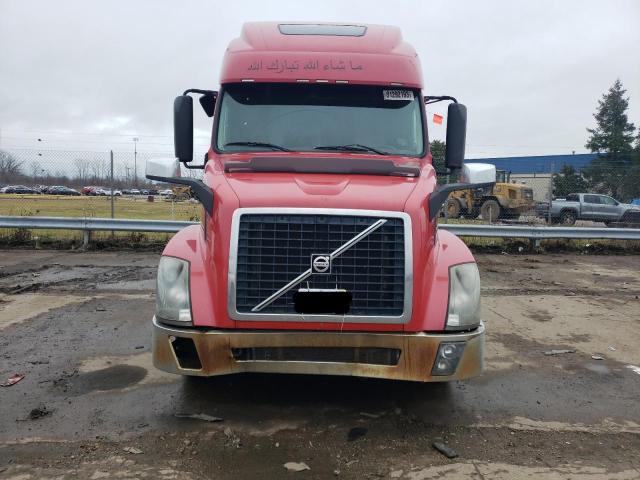 4V4NC9TH7DN563353 - 2013 VOLVO VN VNL RED photo 9