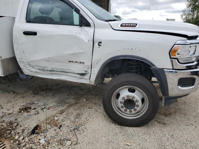 3C7WRMBL5MG573835 - 2021 RAM 5500 白色 照片 9