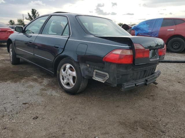 1HGCG5654WA113818 - 1998 HONDA ACCORD EX GREEN photo 2